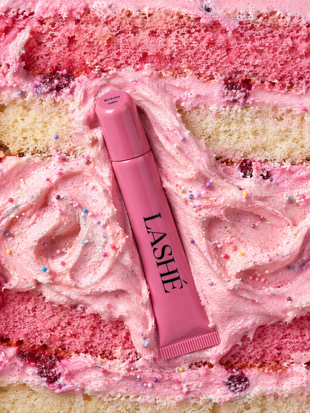LASHÉ Peptide Lip Balm – Birthday Cake